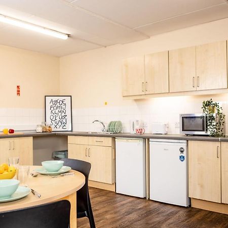 Lovely Ensuite Room With Shared Kitchen Greenwich London Exteriör bild
